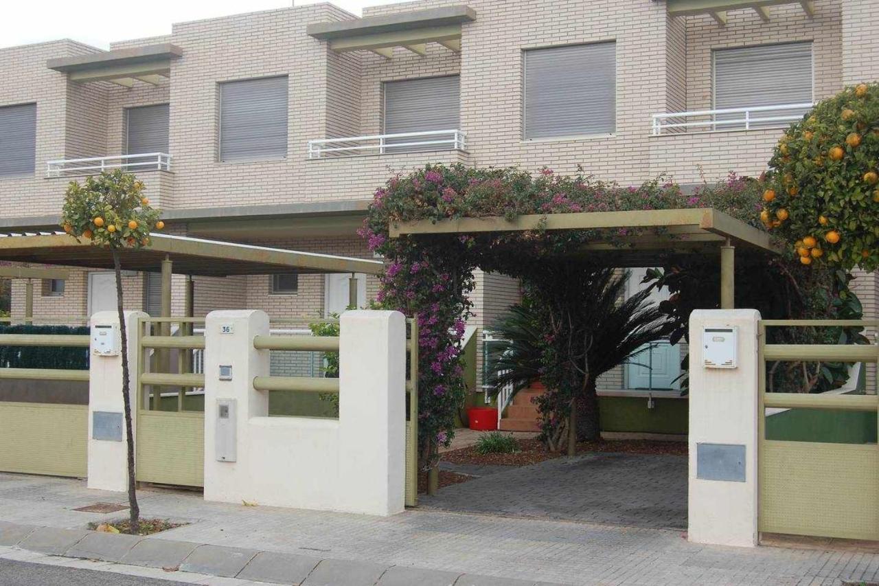 Casa Junto A La Playa Costa Dorada Villa ลัมโปยา ภายนอก รูปภาพ